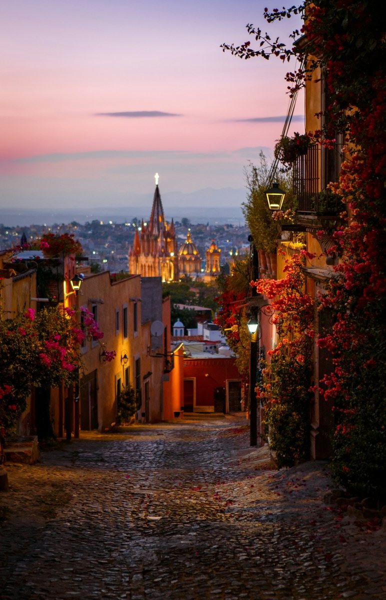 San Miguel de Allende at dusk